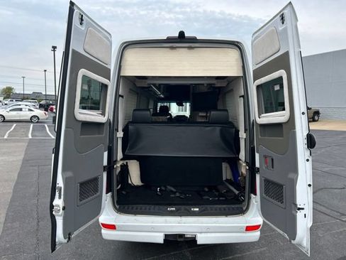Used 2015 Mercedes-Benz Sprinter 3500 image 12