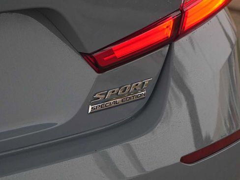Used 2022 Honda Accord Sport Special Edition image 8