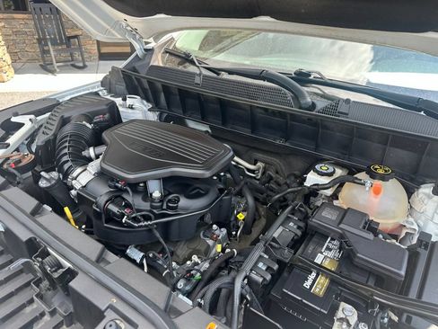 Used 2019 GMC Acadia SLT FWD image 45