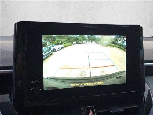 Used 2024 Toyota Corolla LE FWD image 17