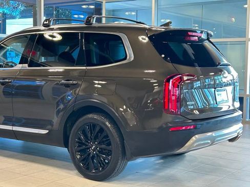 Used 2020 Kia Telluride SX w/ SX Prestige Package image 12