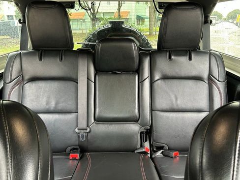 Certified 2022 Jeep Wrangler Unlimited Rubicon w/ Xtreme Recon 35" Tire Package image 14