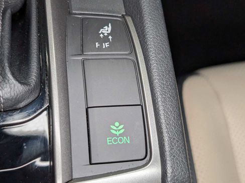 Used 2018 Honda Civic Sport Touring image 30