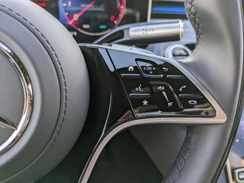 Used 2024 Mercedes-Benz S 580 4MATIC Sedan image 22