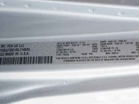 Used 2024 Jeep Gladiator Rubicon w/ Convenience Group image 51