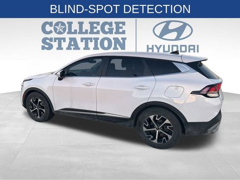 Used 2023 Kia Sportage EX image 6