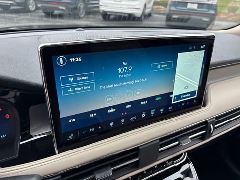 New 2026 Lincoln Corsair Premiere image 19