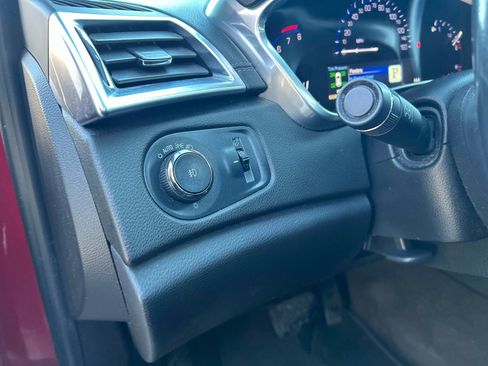 Used 2014 Cadillac SRX Premium image 24