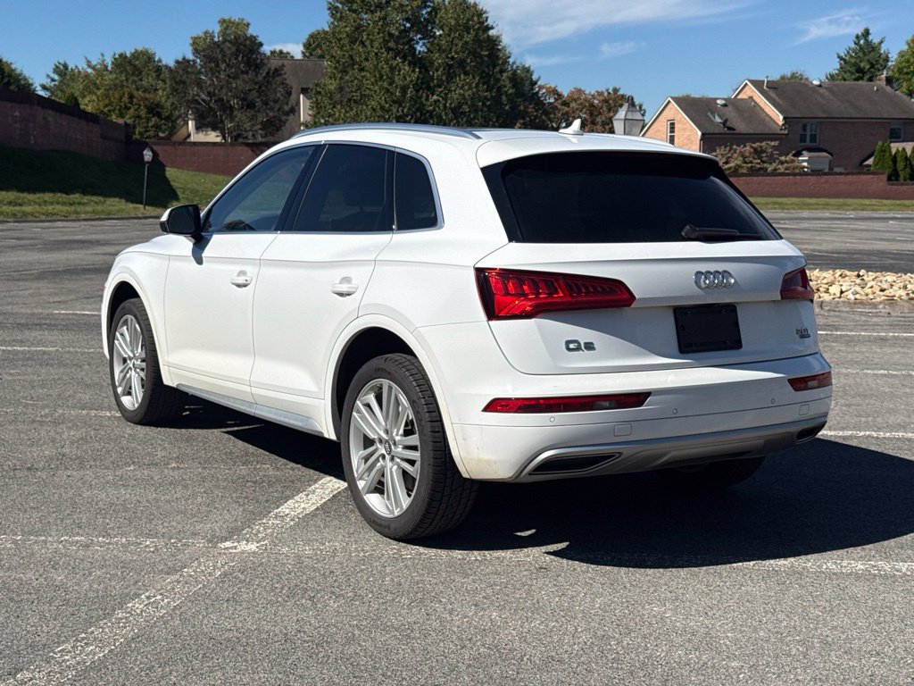 Used 2018 Audi Q5 2.0T Premium Plus w/ Premium Plus Package AWD/4WD image 8