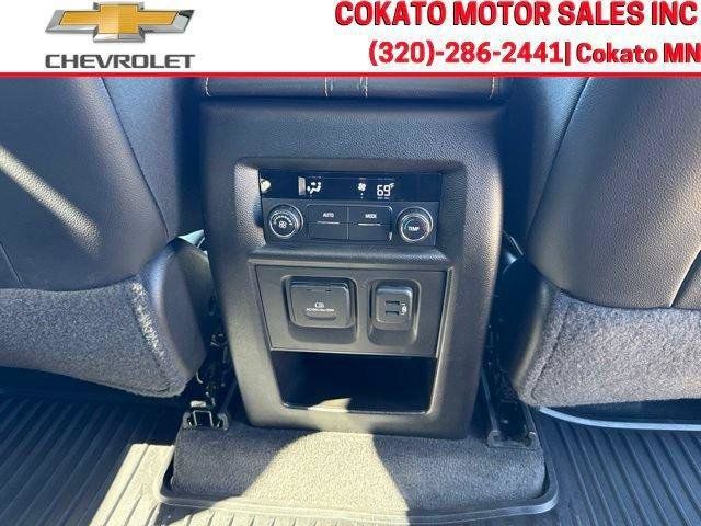 Used 2019 Chevrolet Traverse RS FWD image 14