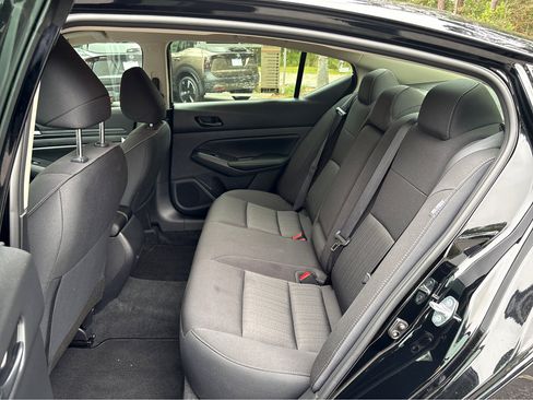 New 2024 Nissan Altima 2.5 SV image 24