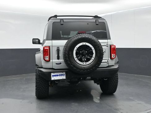 Certified 2021 Ford Bronco Black Diamond w/ Sasquatch Package AWD/4WD image 7