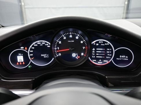 Certified 2023 Porsche Panamera 4 Platinum Edition image 19
