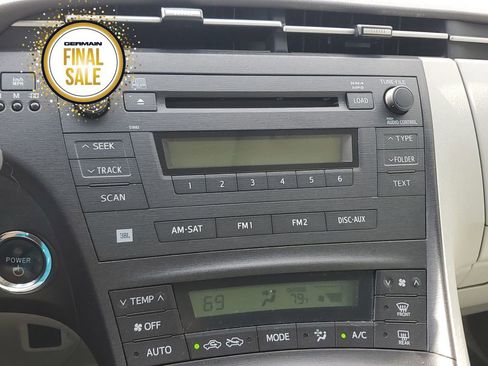 Used 2010 Toyota Prius Two image 16