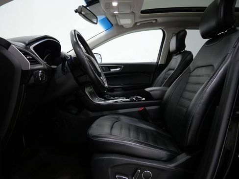 Used 2018 Ford Edge SEL w/ Equipment Group 201A AWD/4WD image 12