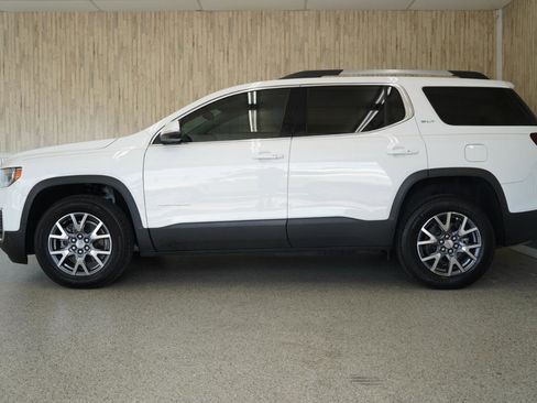 Used 2023 GMC Acadia SLT FWD image 5