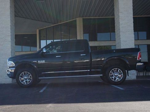 Used 2016 RAM 2500 Limited AWD/4WD image 5
