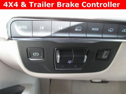 Used 2023 Cadillac Escalade Sport Platinum image 19