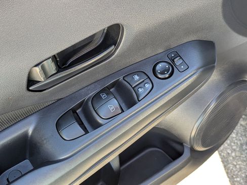 Used 2024 Nissan Kicks S FWD image 11
