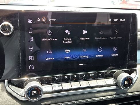 Used 2024 Chevrolet Colorado LT w/ LT Convenience Package III RWD image 25