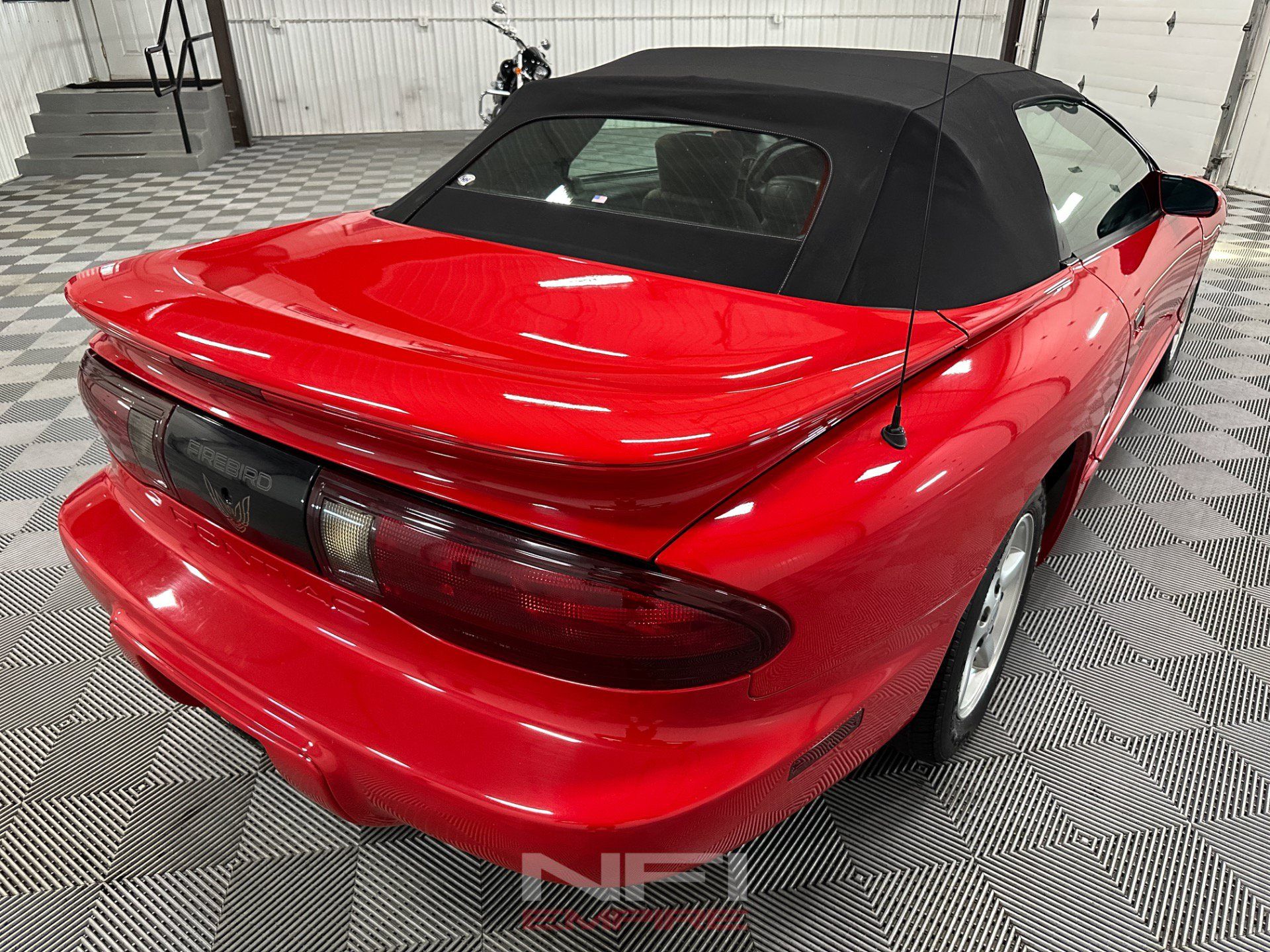 Used 1995 Pontiac Firebird Convertible RWD image 15