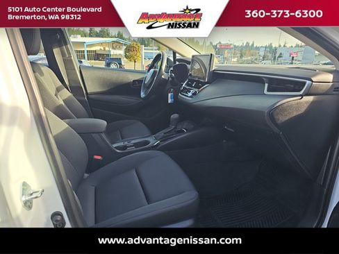 Used 2024 Toyota Corolla LE image 22