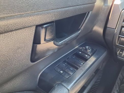 Used 2024 Toyota Tacoma SR5 RWD image 19
