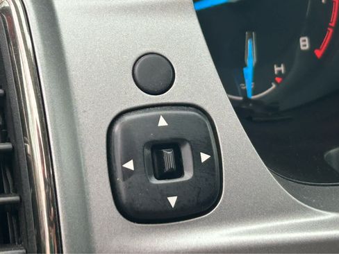 Used 2023 Ford Ranger XLT w/ Equipment Group 302A High AWD/4WD image 19
