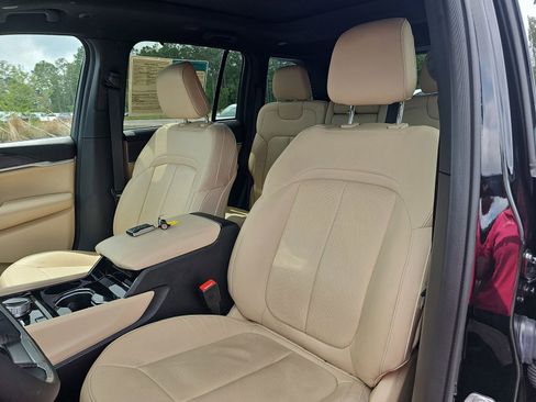 Used 2022 Jeep Grand Cherokee Limited 4xe w/ Luxury Tech Group II AWD/4WD image 17