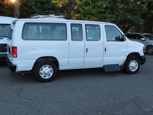 Used 2013 Ford E-150 and Econoline 150 w/ PWR Group RWD image 19