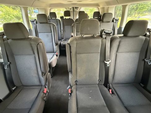 Used 2017 Ford Transit 350 XLT RWD image 37