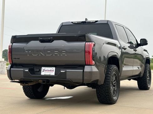 Used 2022 Toyota Tundra Platinum AWD/4WD image 8