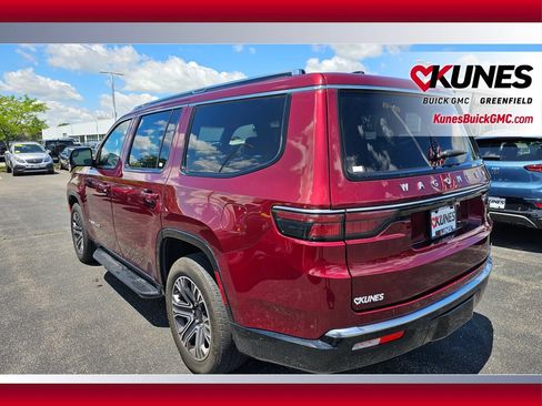 Used 2024 Jeep Wagoneer Series II AWD/4WD image 8