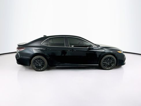 Used 2023 Toyota Camry SE FWD image 10
