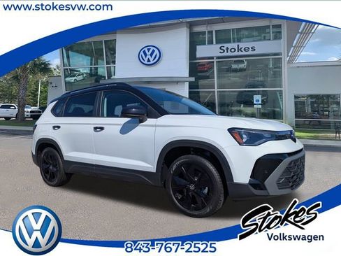 New 2026 Volkswagen Taos SE image 1