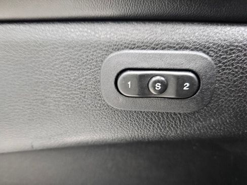 Used 2015 Jeep Grand Cherokee Limited AWD/4WD image 26