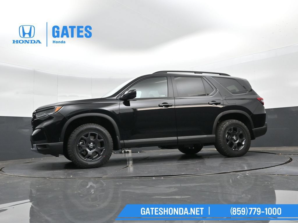 Certified 2025 Honda Pilot TrailSport image 48