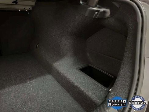 Used 2025 BMW 530i xDrive image 75