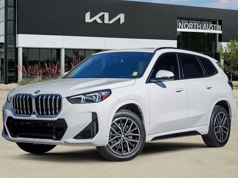 Used 2024 BMW X1 xDrive28i w/ Technology Package image 1