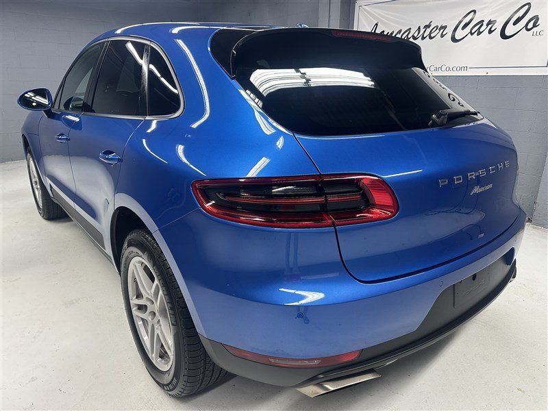 Used 2018 Porsche Macan AWD/4WD image 4