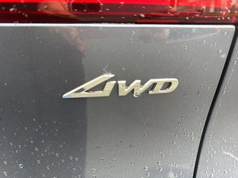 New 2026 Genesis GV70 2.5T Advanced image 12