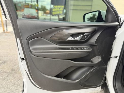 Used 2019 GMC Terrain SLT FWD image 11