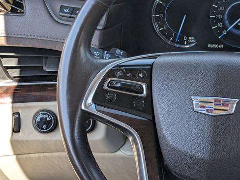 Used 2016 Cadillac Escalade Luxury image 20