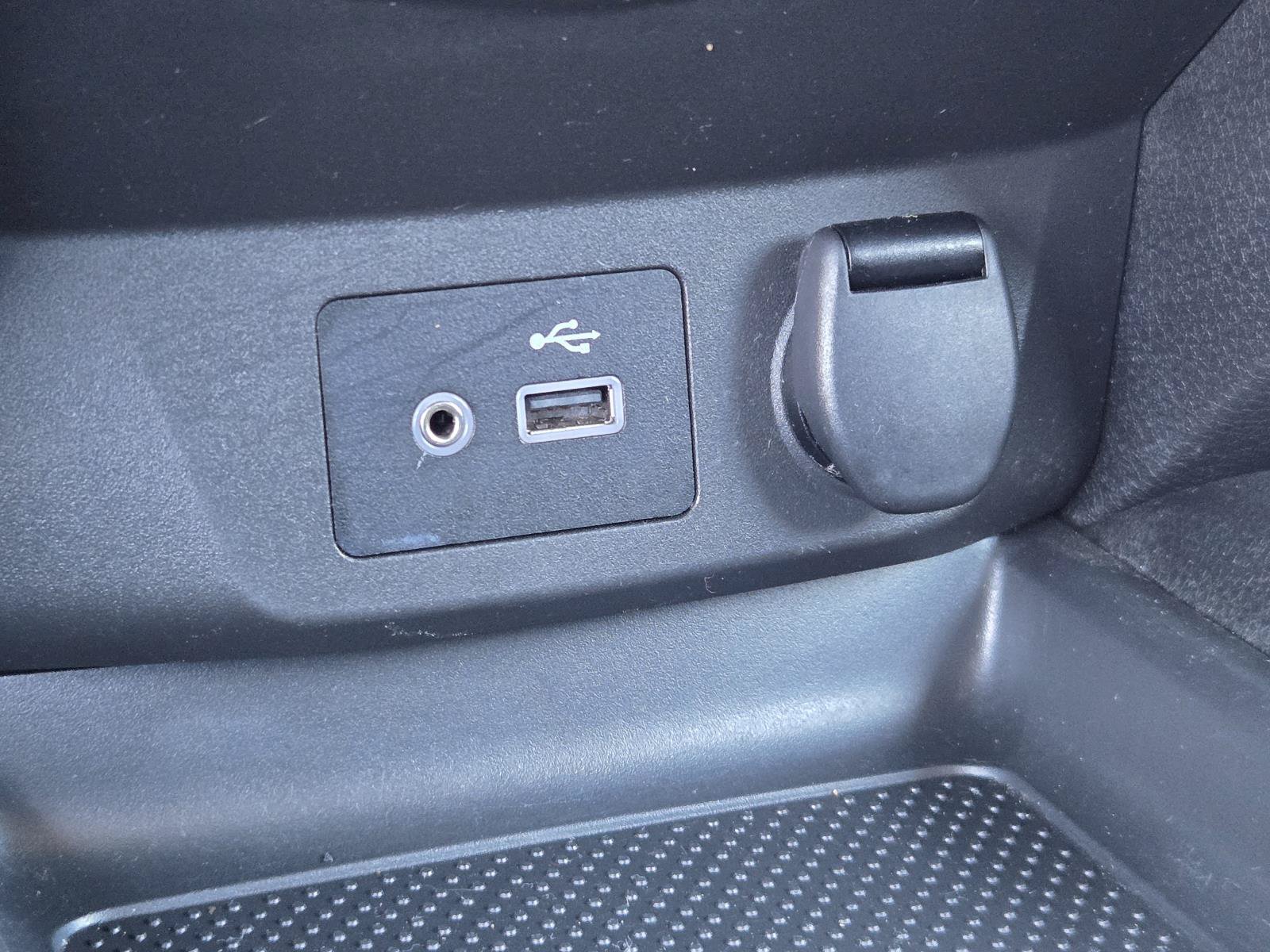 Used 2020 Nissan Rogue Sport S w/ Appearance Package FWD image 11