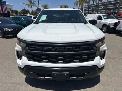 Used 2023 Chevrolet Silverado 1500 W/T RWD image 2
