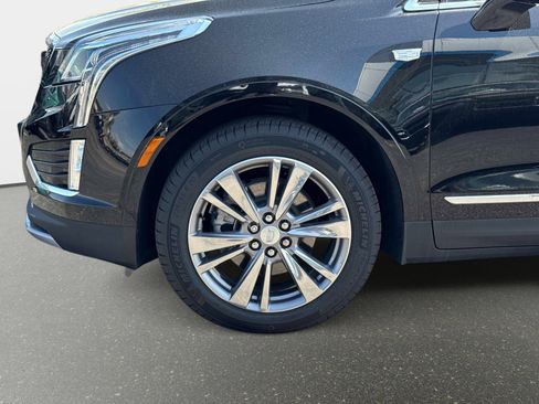 New 2025 Cadillac XT5 Premium Luxury image 8