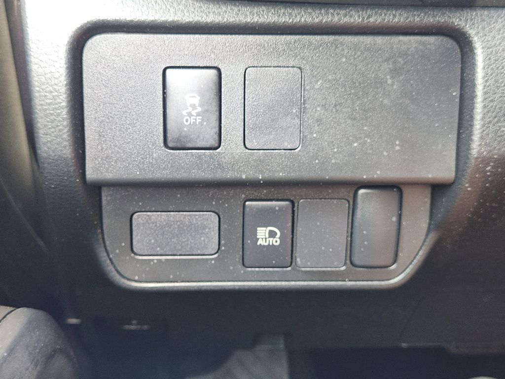 Used 2023 Toyota Tacoma SR RWD image 19