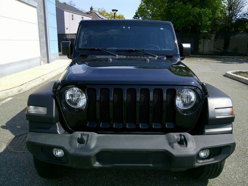 Used 2020 Jeep Wrangler Unlimited Sport S AWD/4WD image 38