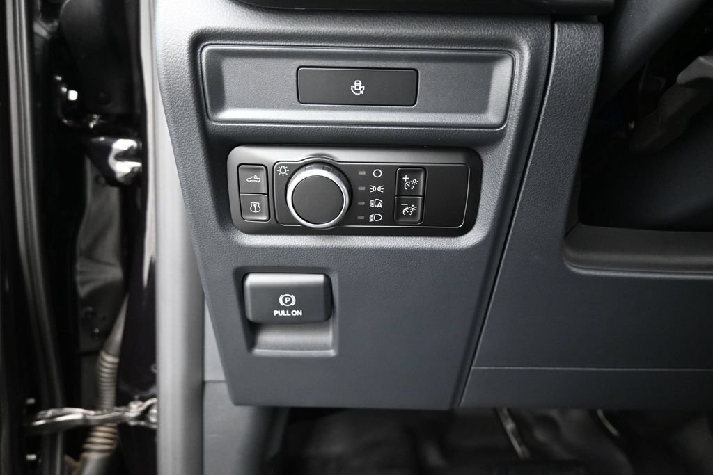 Used 2025 Ford F150 XL AWD/4WD image 12