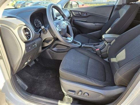 Used 2023 Hyundai Kona SEL image 15